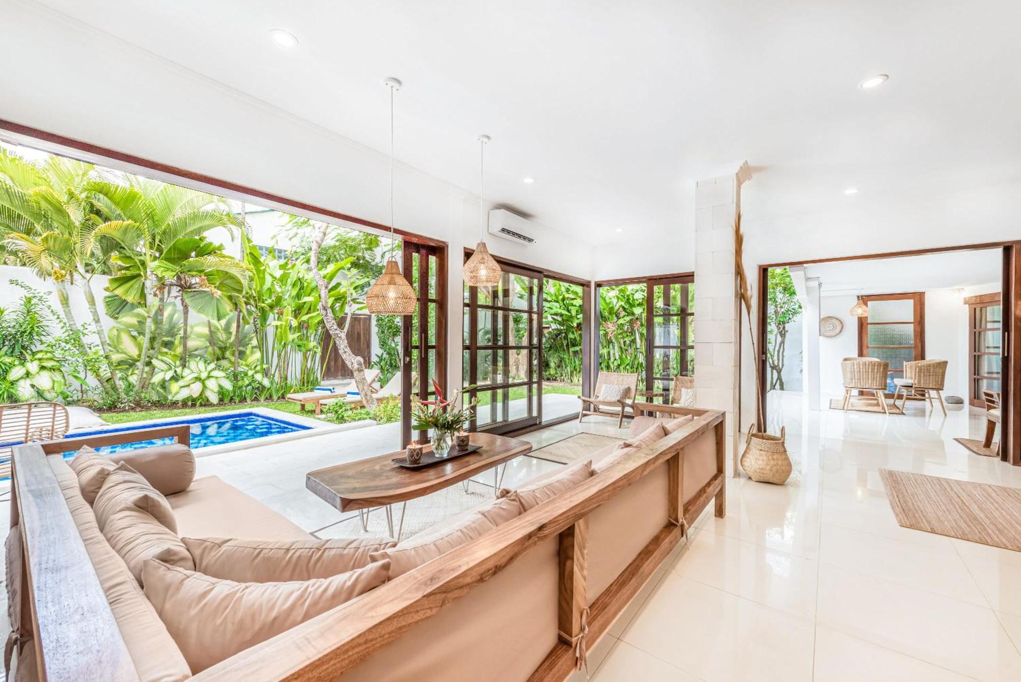 Aurora - Private 6 Bdr In Seminyak, Prime Location, Pool & Garden Seminyak (Bali)
