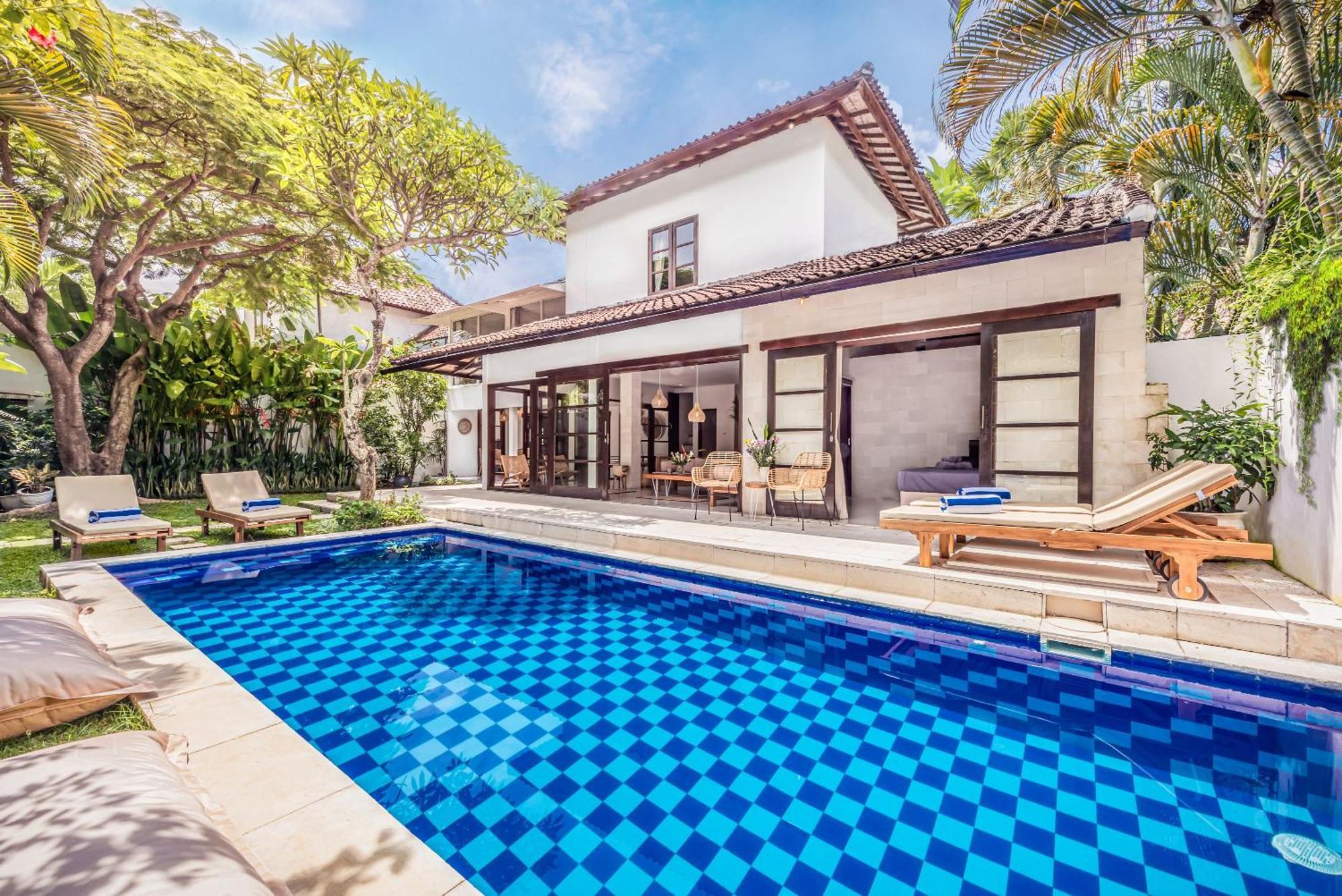 Aurora - Private 6 Bdr In Seminyak, Prime Location, Pool & Garden Seminyak (Bali)