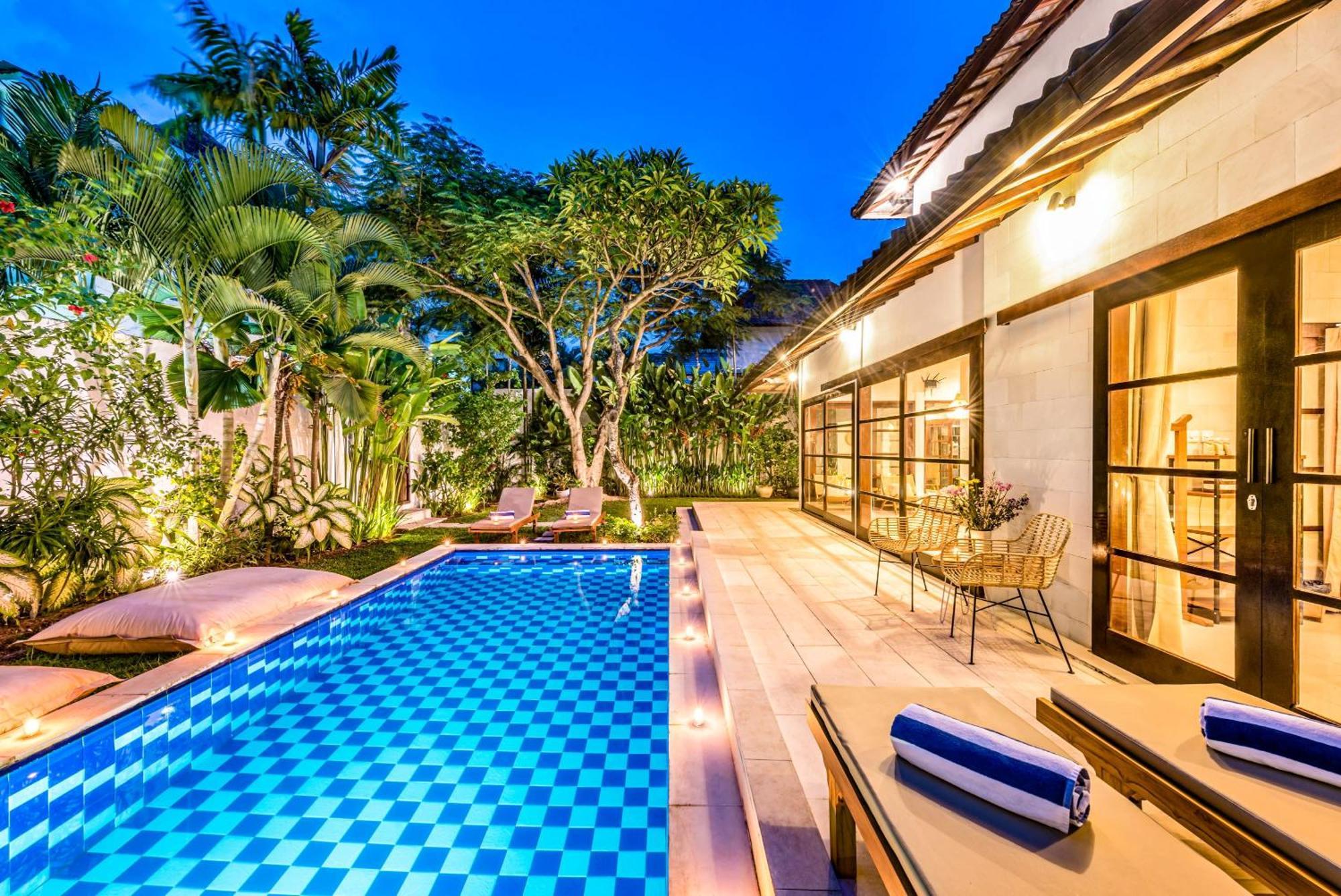 Villa Aurora - Private 6 Bdr In Seminyak, Prime Location, Pool & Garden *